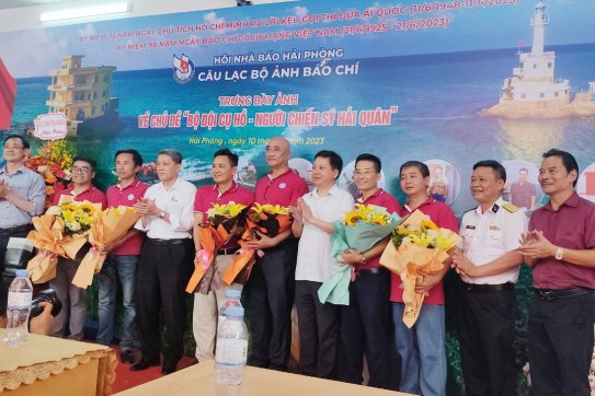 Gần 1.000 vận động viên tham dự Giải Vô địch cờ vua Hoa Phượng Đỏ mở rộng lần thứ V năm 2023