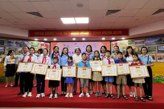 Học sinh Hải Phòng đạt thành tích xuất sắc trong cuộc thi Sưu tập và tìm hiểu về tem bưu chính năm 2023