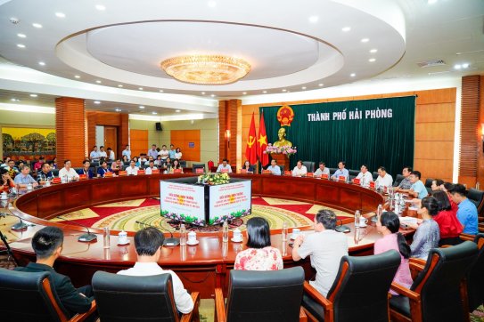 Biểu dương, khen thưởng đoàn học sinh, giáo viên đạt thành tích cao trong kỳ thi Olympic Toán học quốc tế - IM0 2023