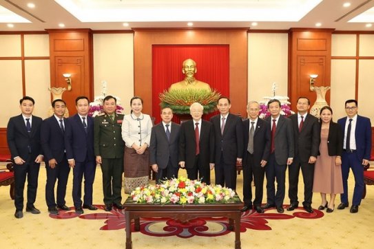 Vun đắp quan hệ Việt Nam-Lào ngày càng phát triển sâu sắc, hiệu quả