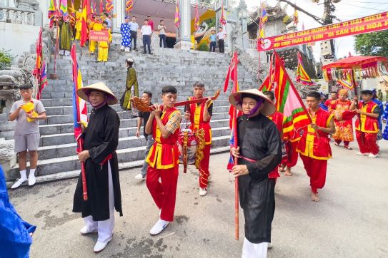 Quận Đồ Sơn trang trọng tổ chức Lễ rước nước tại Đền Nghè (phường Vạn Hương)