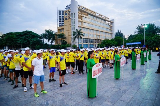Hàng trăm cán bộ, chiến sỹ và Nhân dân tham gia Ngày chạy “Vì sức khỏe cộng đồng” tại quận Đồ Sơn