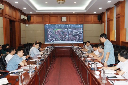 Tập trung đẩy nhanh tiến độ thực hiện Dự án chỉnh trang sông Tam Bạc đoạn từ cầu Lạc Long đến cầu Hoàng Văn Thụ