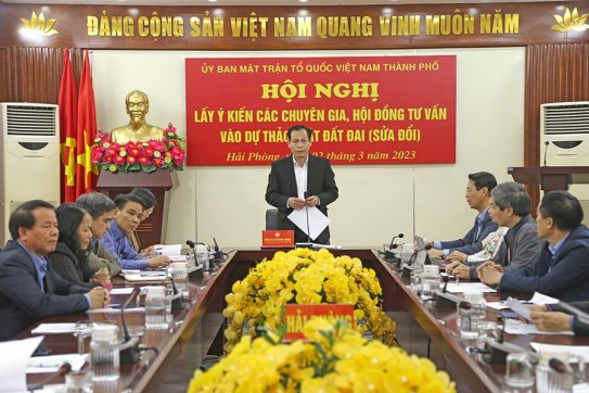 Lấy ý kiến các chuyên  gia, Hội đồng tư vấn, nhà khoa học về lĩnh vực đất đai đối với dự thảo Luật Đất đai (sửa đổi)