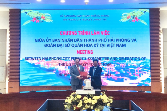 Đoàn công tác của Đại sứ quán Hoa Kỳ tại Việt Nam đến thăm và làm việc tại Hải Phòng