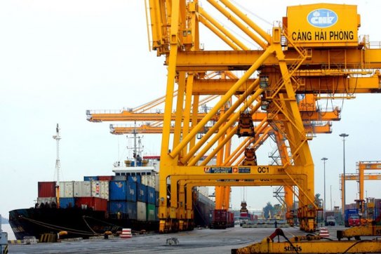 Đưa ngành logistics phát triển xứng tầm