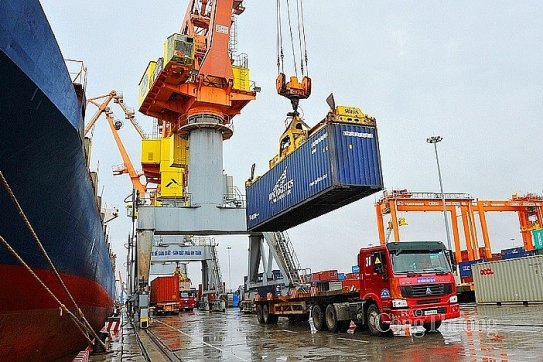 Lấy lại đà tăng trưởng, Việt Nam xuất siêu hơn 4 tỷ USD trong quý I/2023