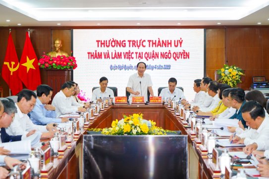 Thường trực Thành ủy làm việc với Ban Chấp hành Đảng bộ quận Ngô Quyền