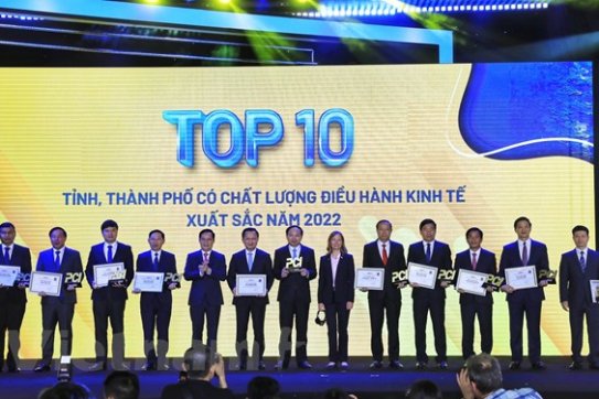 PCI 2022: Thuế và phí vẫn là thủ tục hành chính phiền hà nhất