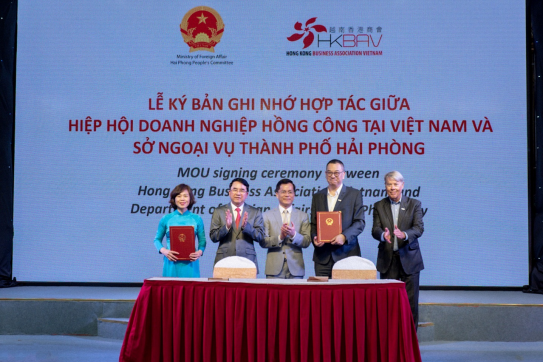 中国香港与海防对接会在海防市举行