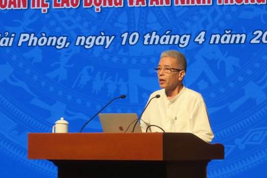Hội nghị chuyên đề thông tin về tình hình thời sự quốc tế và một số vấn đề về quan hệ lao động, an ninh trong công nhân hiện nay