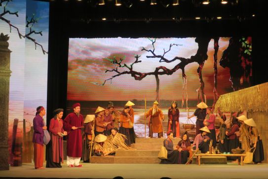 Hội đồng Nghệ thuật thành phố thẩm định vở chèo “Dòng sông ân nghĩa”