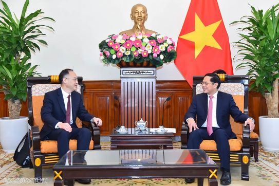 Bộ trưởng Bùi Thanh Sơn hoan nghênh Trung Quốc đưa Việt Nam vào danh sách thí điểm mở cửa du lịch