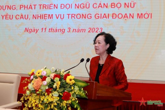 Tọa đàm “Xây dựng, phát triển đội ngũ cán bộ nữ đáp ứng yêu cầu, nhiệm vụ trong giai đoạn mới”
