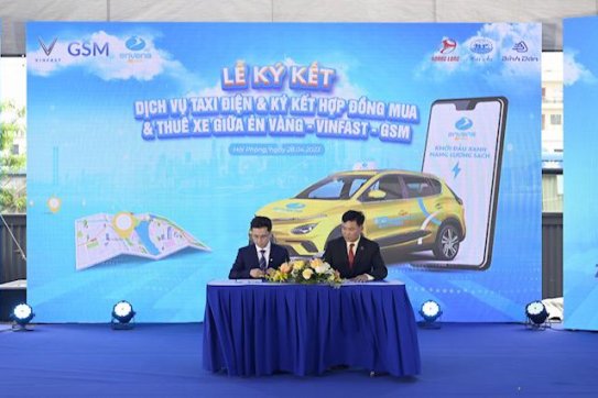 Hải Phòng lần đầu có dịch vụ taxi điện