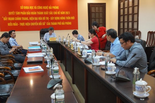 Nghiên cứu quy trình công nghệ sản xuất viên nén rơm rạ thân thiện với môi  trường