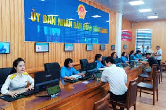 Đẩy mạnh việc cắt giảm, đơn giản hóa thủ tục hành chính phục vụ người dân và doanh nghiệp