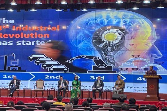 Hội nghị Phát huy nguồn lực kiều bào, kết nối địa phương và doanh nghiệp: Phiên chuyên đề về “Phát huy nguồn nhân lực chất lượng cao”