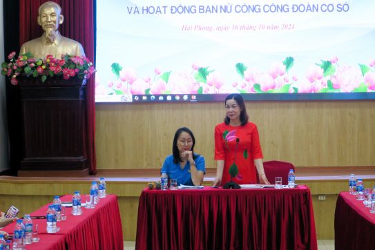 Tọa đàm “Nâng cao chất lượng phong trào nữ cán bộ, công chức, viên chức, lao động và hoạt động Ban Nữ công công đoàn cơ sở”