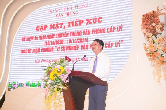 Văn phòng cấp ủy phát huy truyền thống trung thành, đoàn kết, sáng tạo và tận tụy