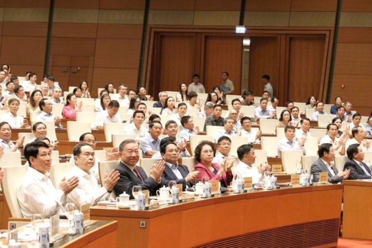 Hội nghị toàn quốc quán triệt, triển khai thực hiện Nghị quyết Hội nghị lần thứ 10, Ban Chấp hành Trung ương Đảng khóa 13