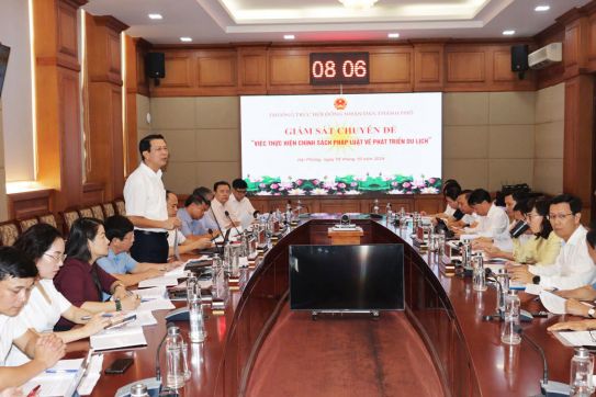 Giám sát chuyên đề về việc thực hiện chính sách, pháp luật về phát triển du lịch trên địa bàn thành phố