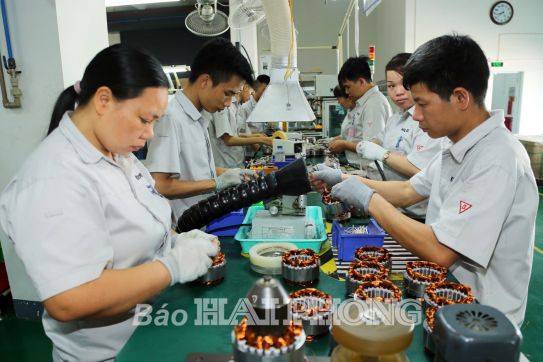 Tiếp tục giữ vững lợi thế thu hút FDI