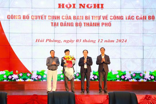 Tập trung công tác lãnh đạo, chỉ đạo chuẩn bị tổ chức Đại hội Đảng các cấp tiến tới Đại hội XVII Đảng bộ thành phố và Đại hội XIV của Đảng
