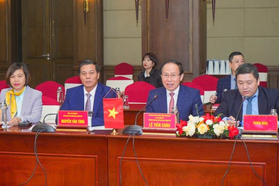 Lãnh đạo thành phố tiếp và làm việc với Đoàn công tác Chính phủ Lào