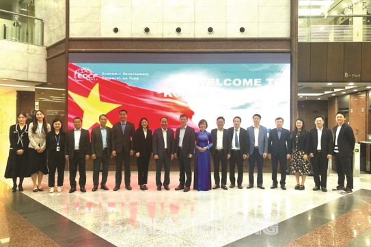 “Chuông đánh xứ người” gọi tỷ đô