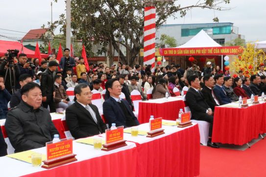 Thành phố Thuỷ Nguyên khai bút đầu Xuân và thi viết thư pháp bằng chữ Quốc ngữ lần thứ 3