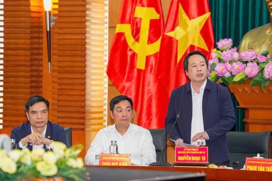 Tuyên truyền các nội dung liên quan đến chế độ, chính sách trong việc sắp xếp tinh gọn bộ máy ở các cơ quan, đơn vị, địa phương
