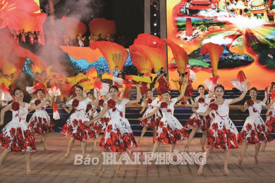 Kỷ niệm 70 năm ngày giải phóng Hải Phòng và Lễ hội Hoa Phượng Đỏ - Hải Phòng 2025: Tổ chức trang trọng, xứng với tầm vóc, vị thế thành phố