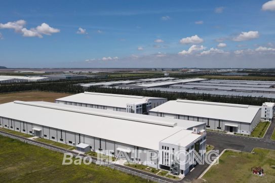 Gắn phát triển công nghiệp với bảo vệ môi trường