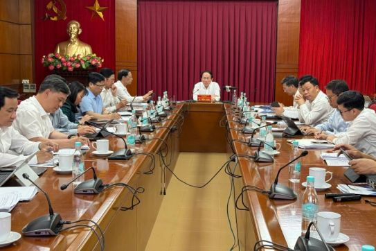Khẩn trương thực hiện các nhiệm vụ xây dựng và phát triển Khu Kinh tế phía Nam