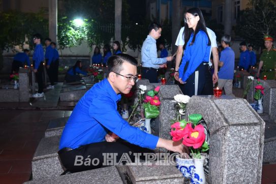 Tuổi trẻ Hải Phòng tri ân các anh hùng liệt sĩ