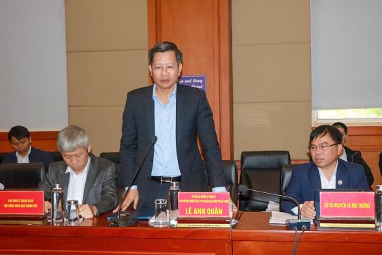 Đoàn công tác của Bộ Tài nguyên và Môi trường làm việc với UBND thành phố tháo gỡ các khó khăn, vướng mắc trong công tác quản lý, triển khai thi hành Luật Đất đai