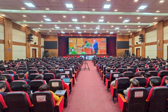 Hội nghị trực tuyến toàn quốc về đột phá phát triển khoa học, công nghệ, đổi mới sáng tạo và chuyển đổi số quốc gia