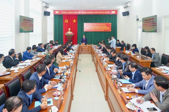 Xây dựng quận Dương Kinh trở thành Trung tâm phát triển kinh tế phía Đông Nam của thành phố