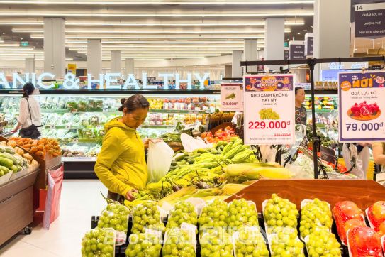 Bảo đảm nguồn cung, kích cầu mua sắm dịp cuối năm