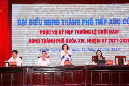Tổ đại biểu số 2 và 3 HĐND thành phố khóa XVI tiếp xúc cử tri quận Ngô Quyền