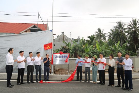 Chính thức thông xe cầu Lô Đông - Kết nối thôn Đồng Trượng, thôn duy nhất nằm tách biệt với huyện Vĩnh Bảo bởi dòng sông Hoá