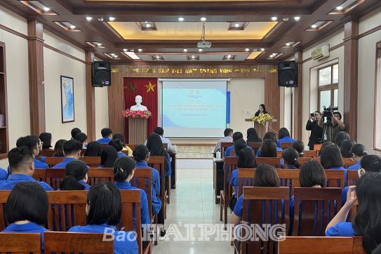 Ký kết phối hợp tuyên truyền, phổ biến, giáo dục pháp luật cho đoàn viên, thanh thiếu nhi