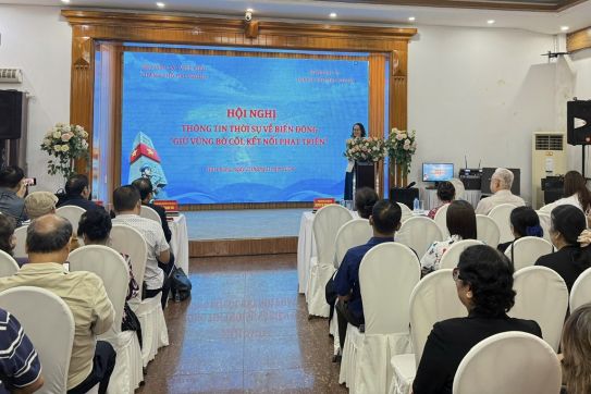 Sở Ngoại vụ phối hợp với Hội Liên lạc Việt Kiều thành phố tổ chức Hội nghị thông tin thời sự về Biển Đông