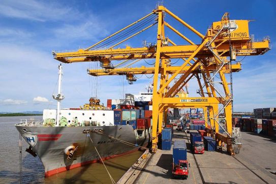 Xuất, nhập khẩu tại TP. Hải Phòng: Nỗ lực vượt thu ngân sách